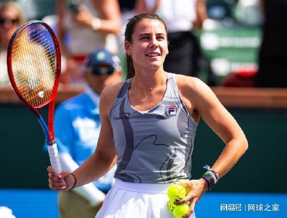 他不仅在进 他不仅在进