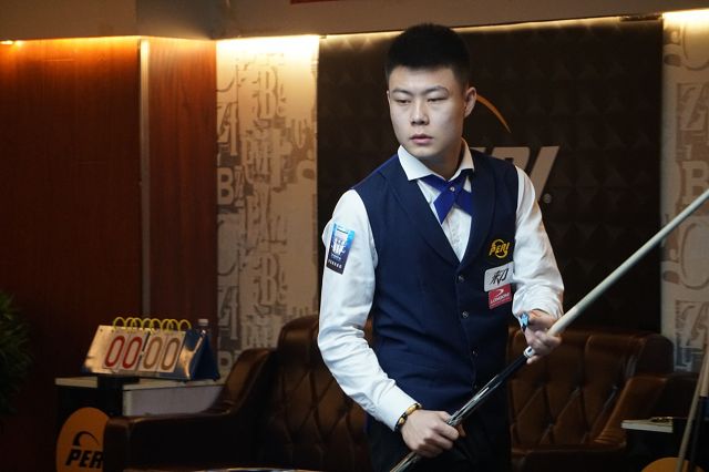 以绝对优势 以绝对优势