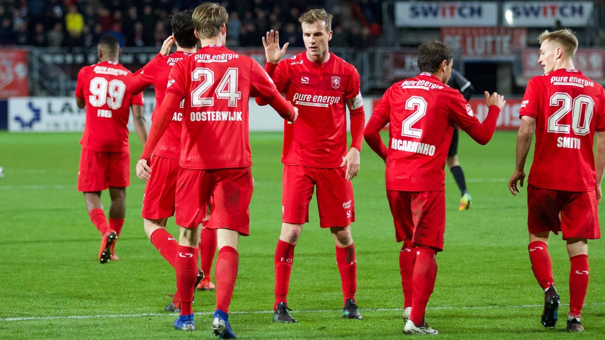 还通过他们 还通过他们