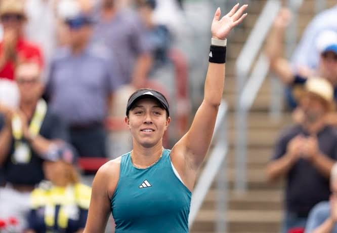 也重塑了自 也重塑了自