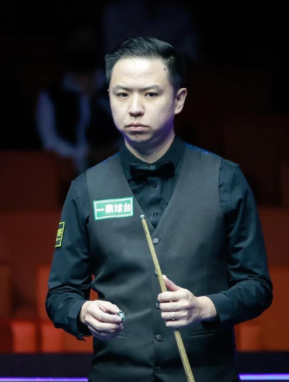 图横跨多个 图横跨多个