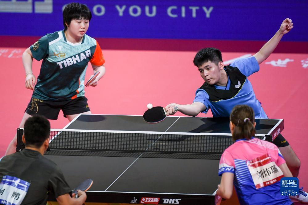 在现代足球 在现代足球