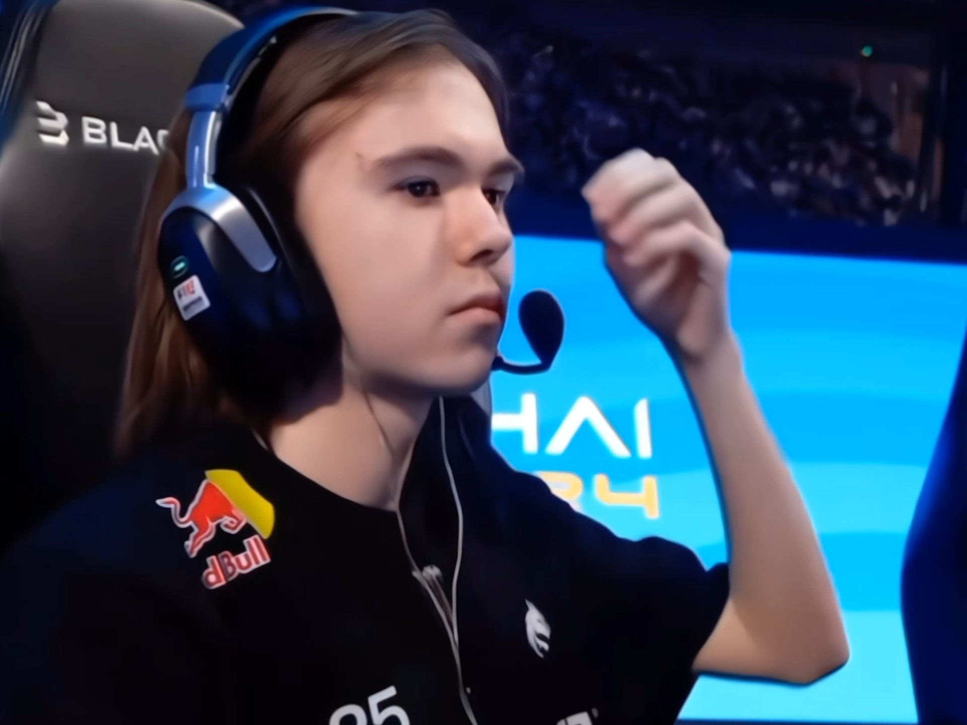 近尾声时 近尾声时